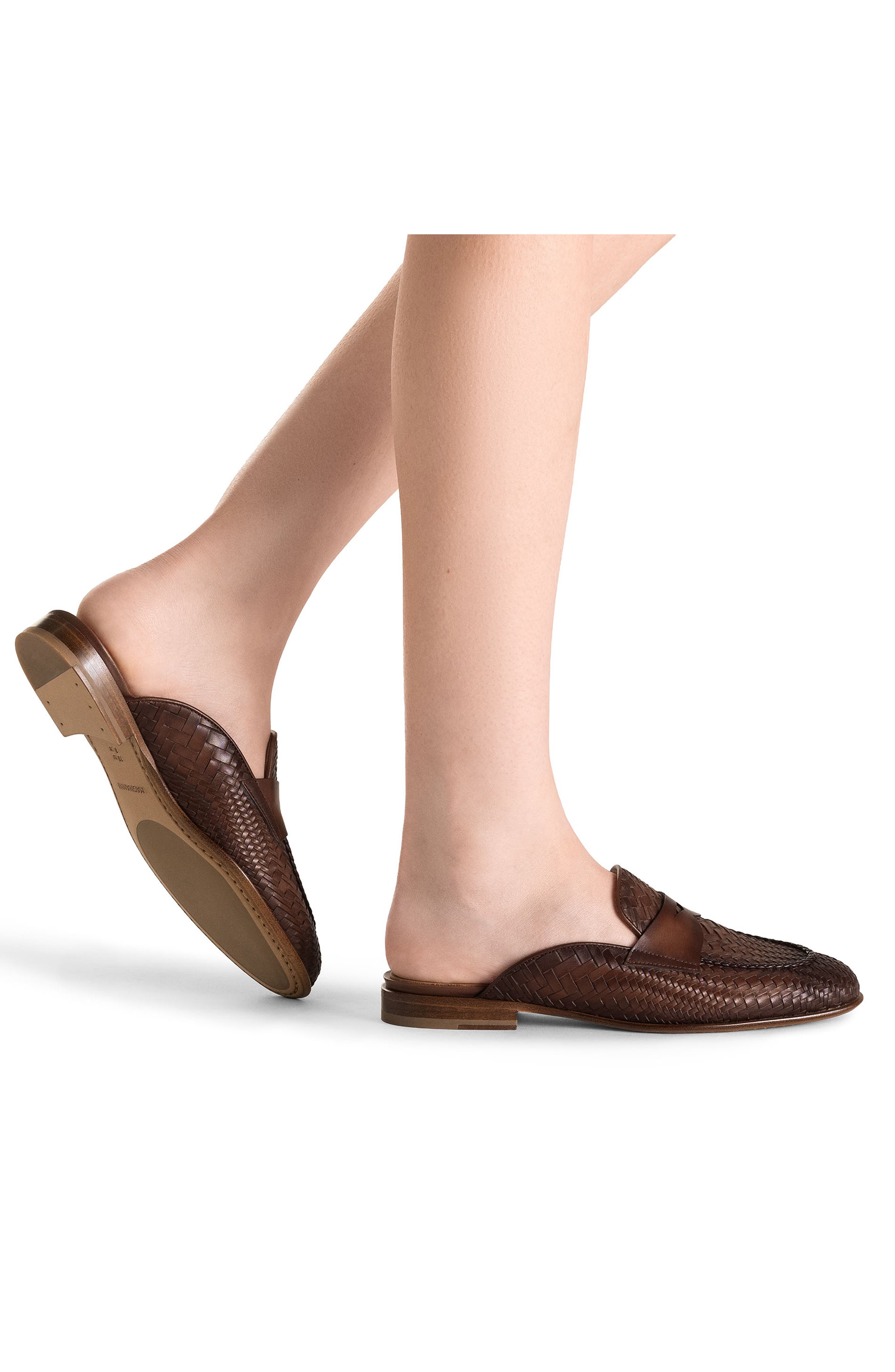 Magnanni Sonya Woven Mule, Alternate, color, Brown