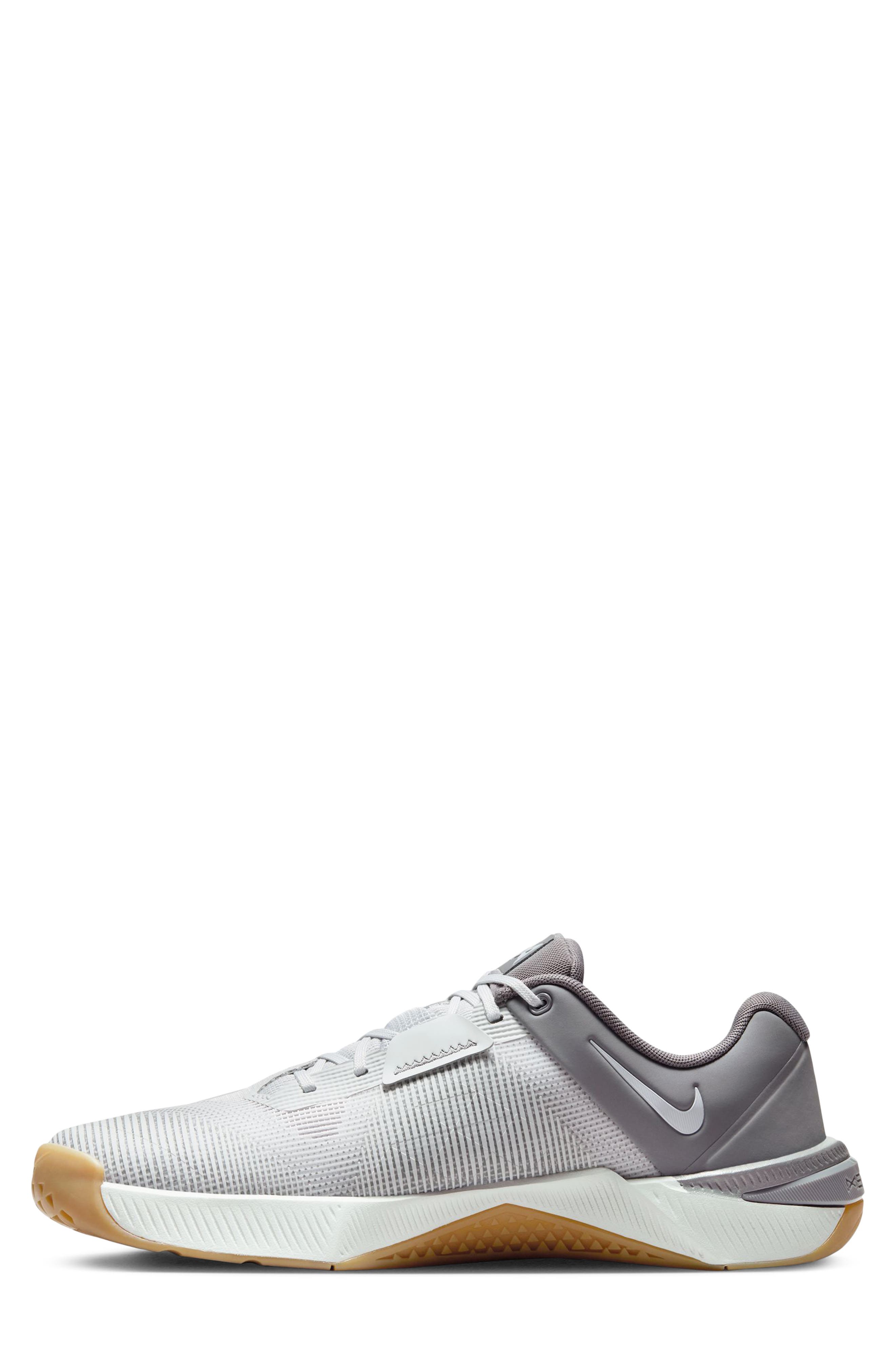 Metcon 10 Training Shoe, Alternate, color, 010 PTNDST/PTNDST