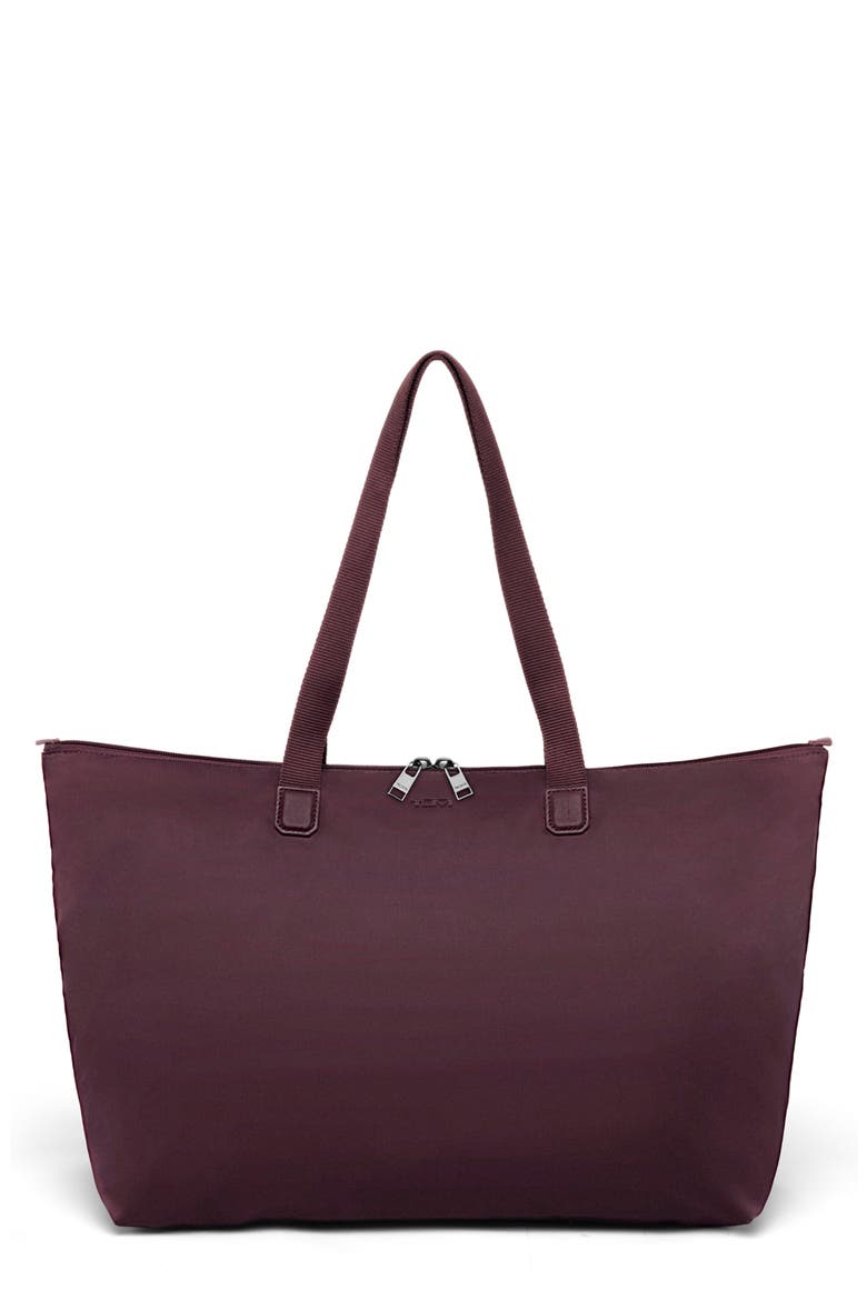 Medium Voyageur Just in Case Packable Nylon Tote video