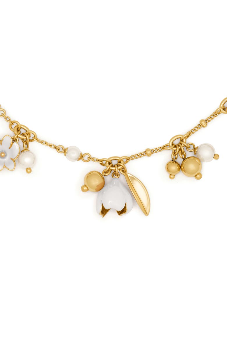 Kate Spade New York golden bloom flower charm bracelet, Alternate, color, White.