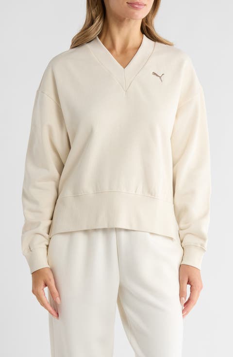 Essential V-Neck Sweatshirt