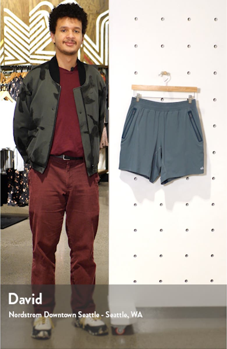 Advance 2-in-1 Shorts, sales video thumbnail