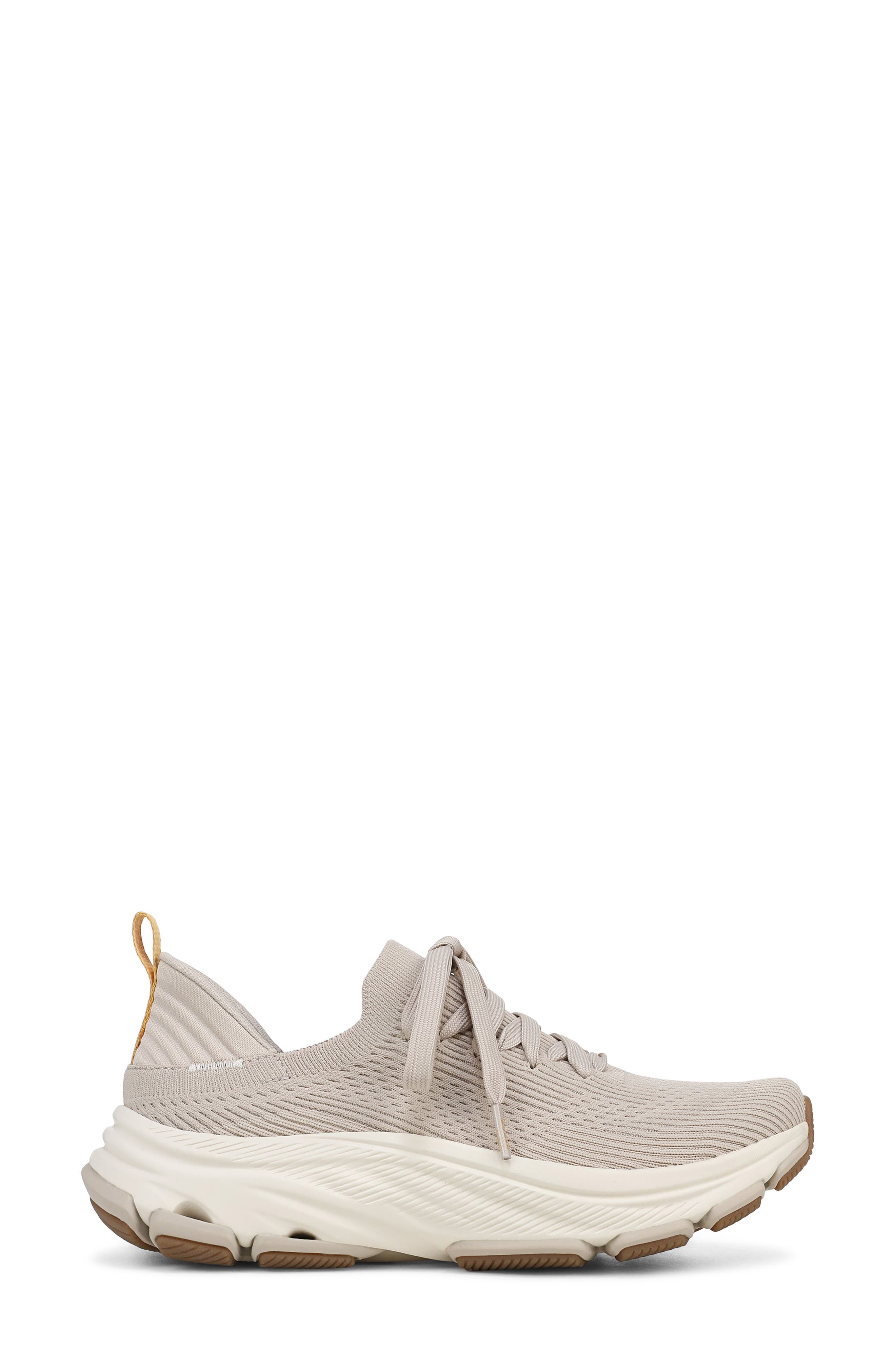 Devotion Max Fuse Walking Shoe, Alternate, color, FRENCH BEIGE