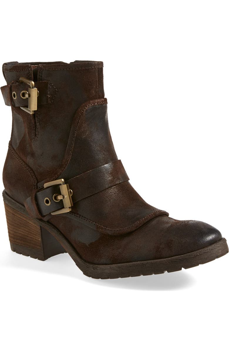 Donald Pliner Donald J Pliner 'Delta' Leather Boot, Main, color,