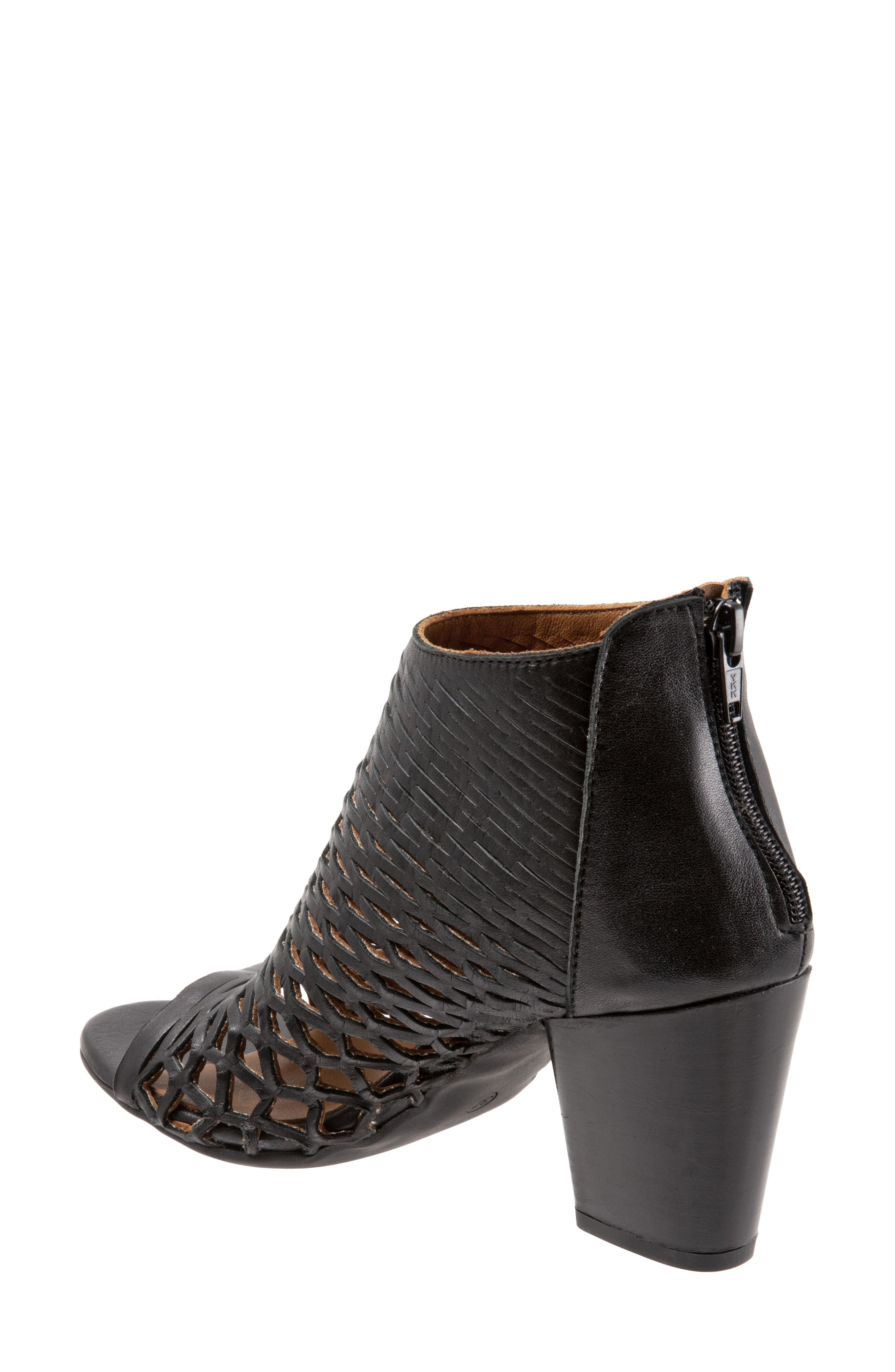 Bueno Zola Cutout Peep Toe Bootie, Alternate, color, 