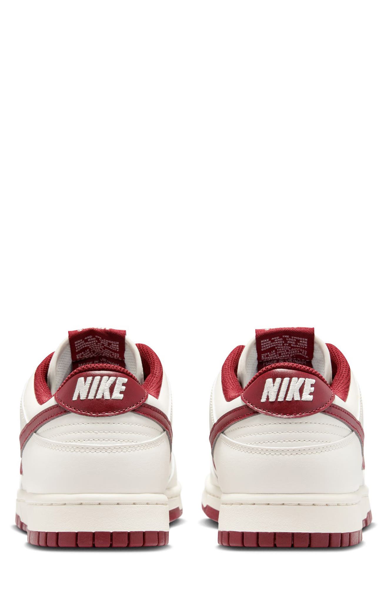 Nike Dunk Low Basketball Sneaker, Alternate, color, 008 Phantm/Team R
