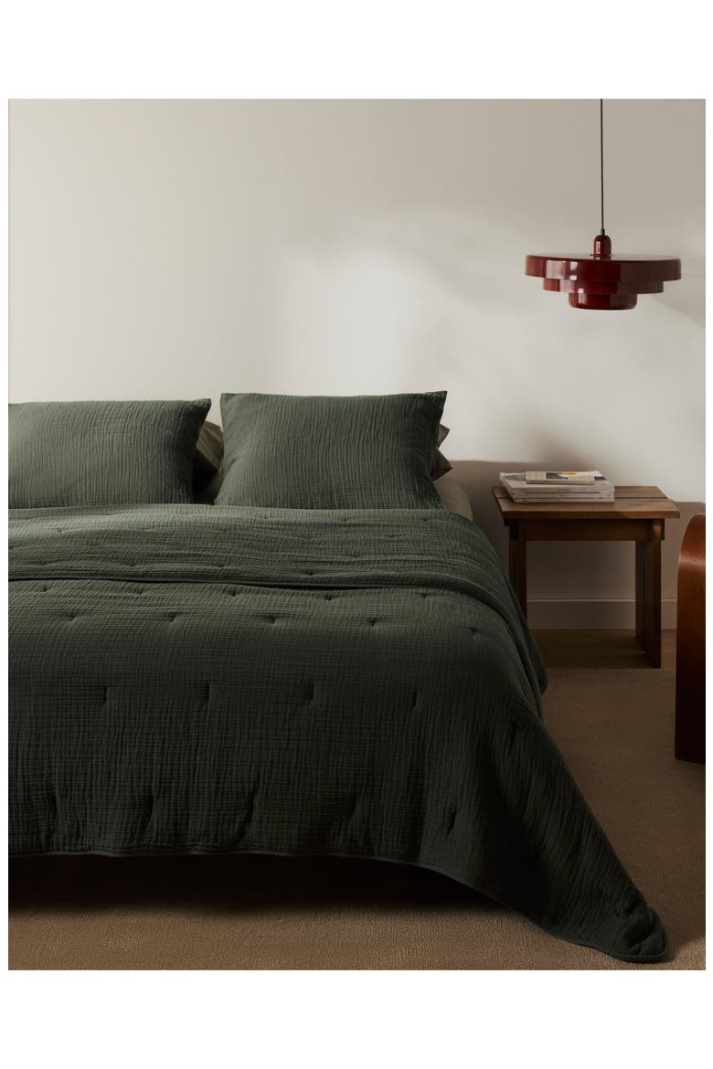 Cloud Cotton Quilt, Alternate, color, EVERGREEN