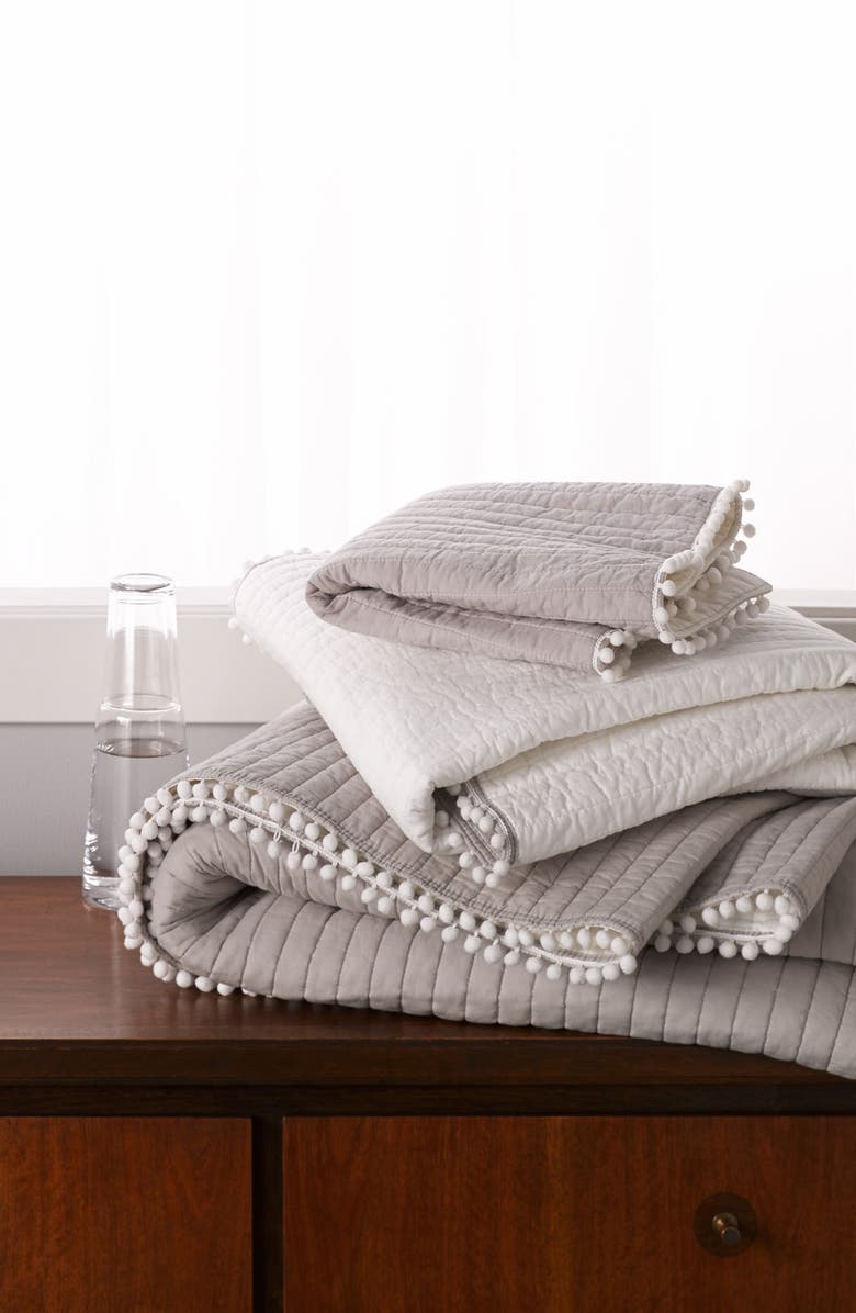 Levtex 'Pom Pom' Reversible Quilt, Alternate, color, 