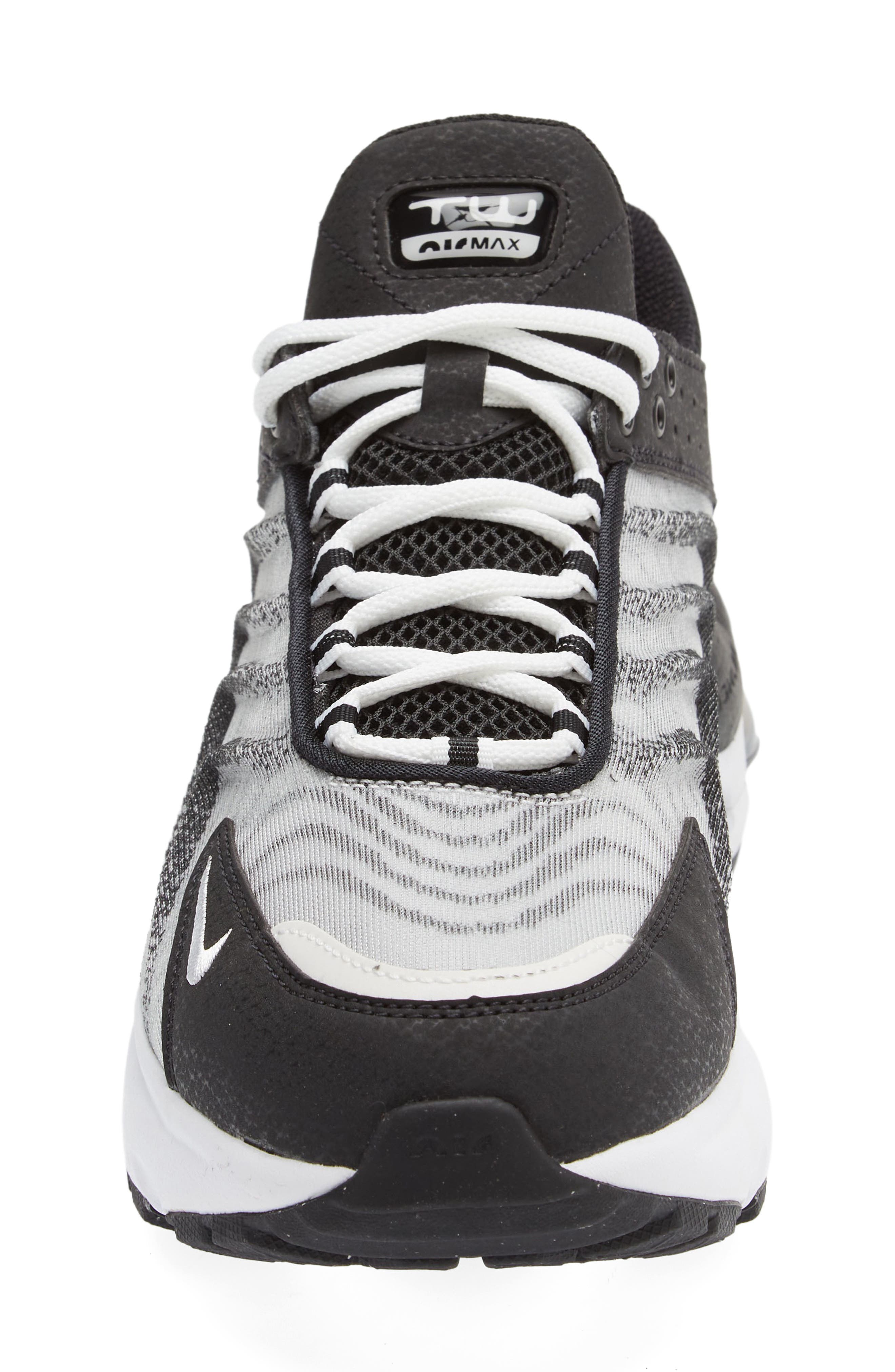 Nike Air Max TW Sneaker, Alternate, color, 