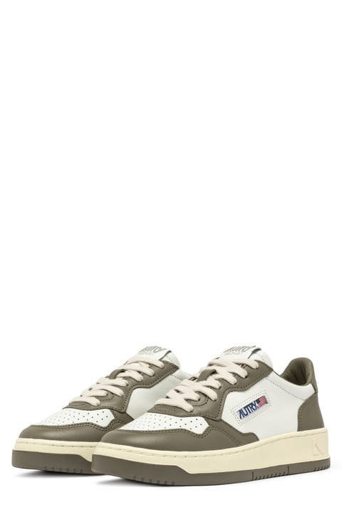 Medalist Low Sneaker (Men)