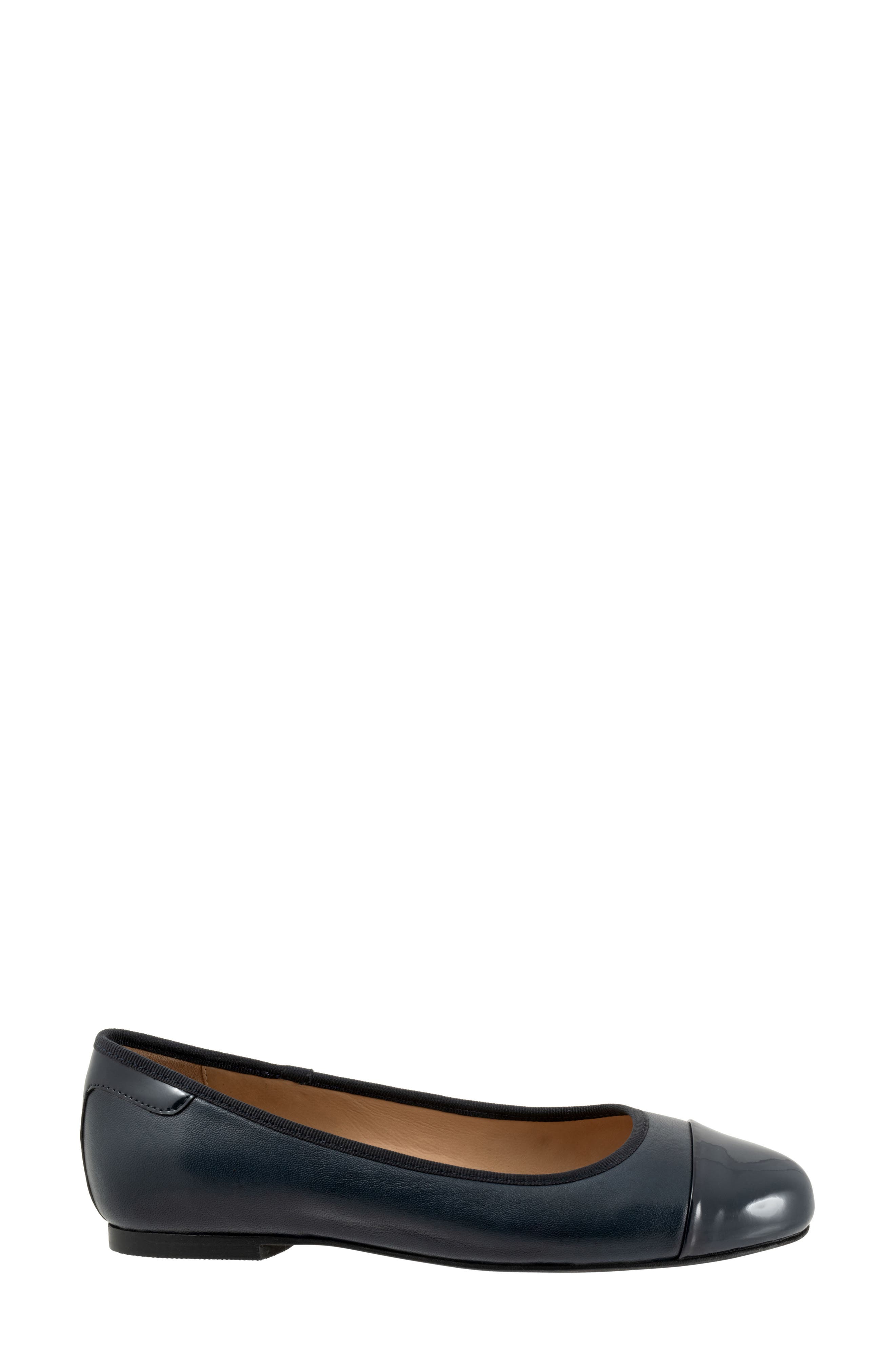 Clara Cap Toe Flat, Alternate, color, NAVY
