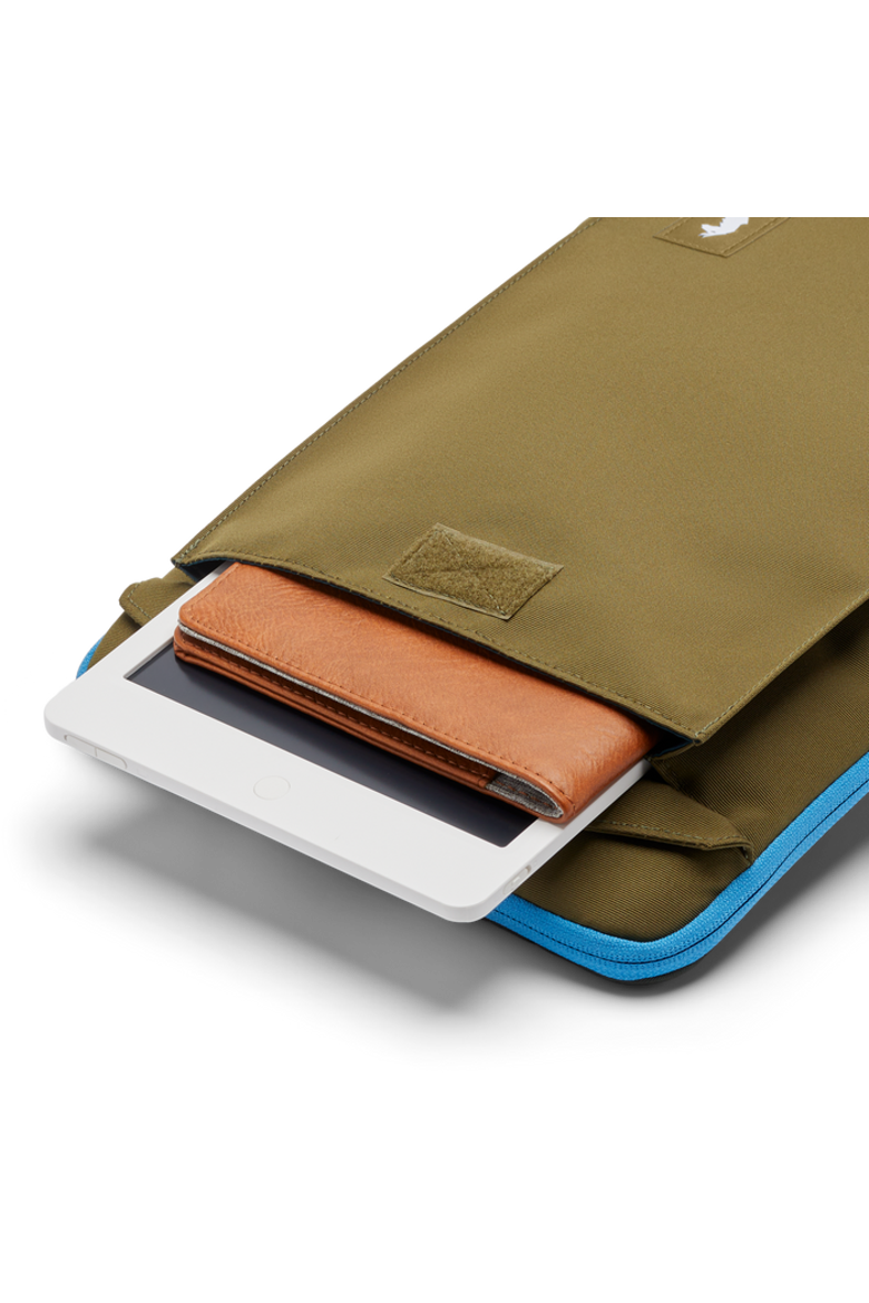 14" Laptop Sleeve - Cada Día, Alternate, color, Live Oak/Woods