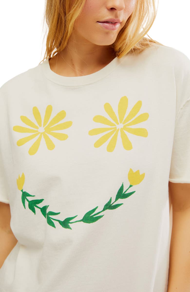 Free People Sunshine Smiles Oversize Cotton Graphic T-Shirt, Alternate, color, Ivory Combo