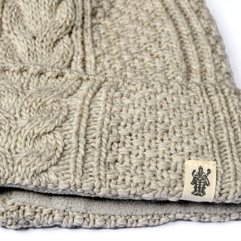 Hand Knit Inter hat
