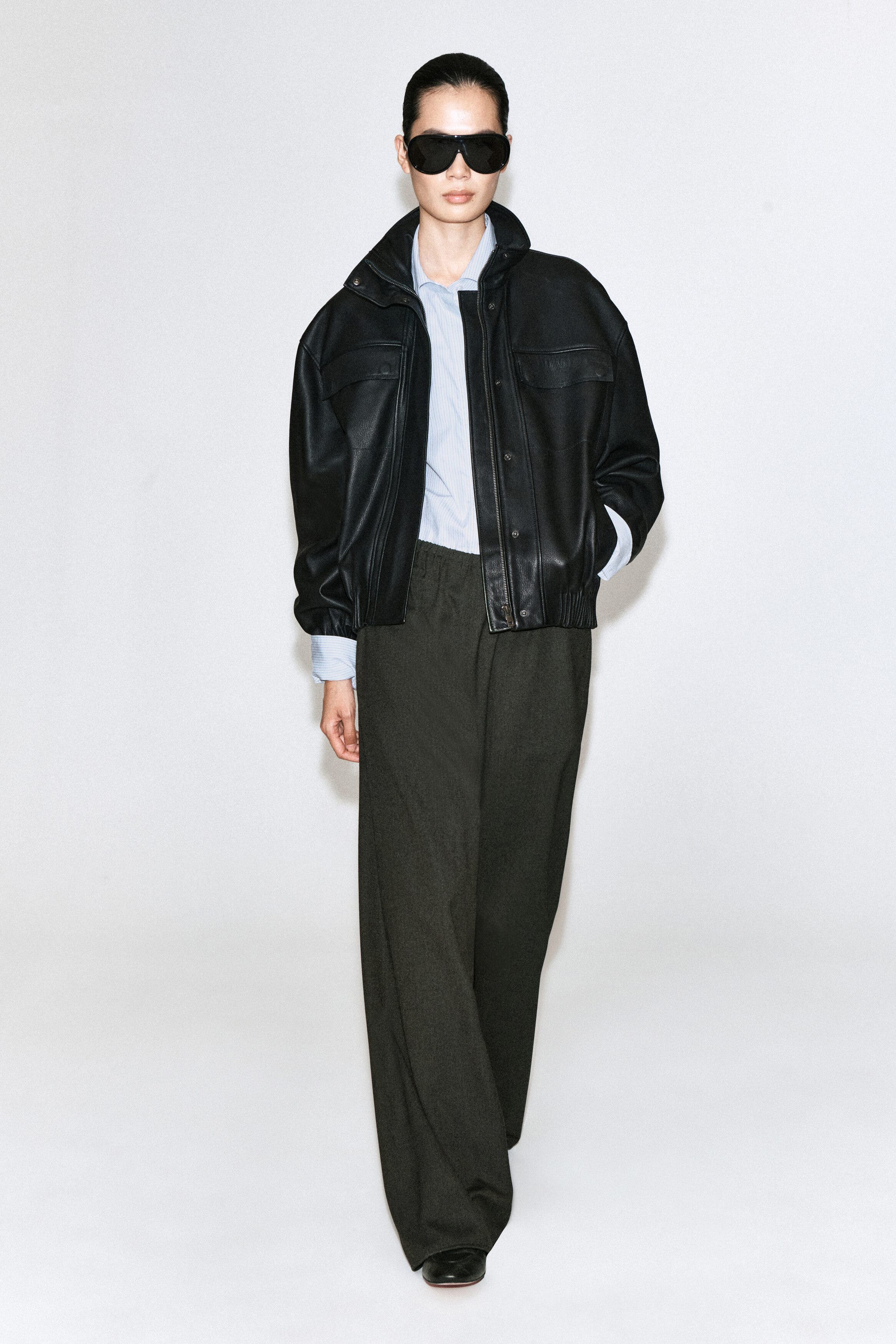 DARK GRAY