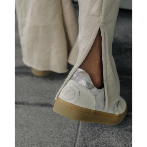 Fini Bold V2 Riverside Dye Sneaker In Animal Print