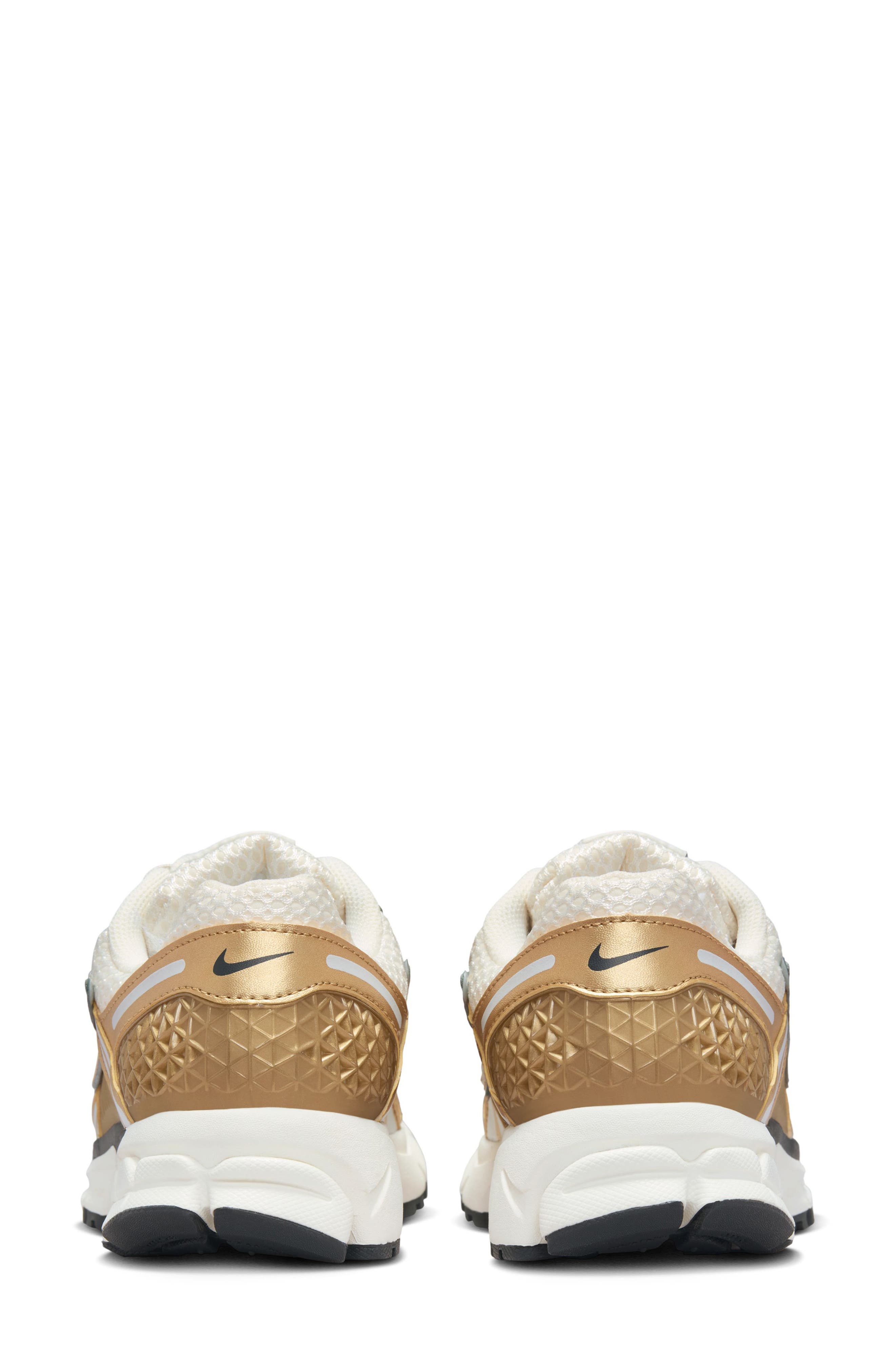 Nike Zoom Vomero 5 Sneaker, Alternate, color, 
