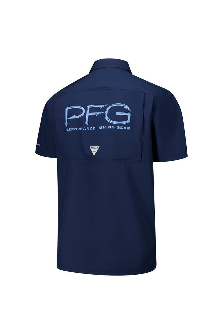 Men's Columbia Navy North Carolina Tar Heels PFG Slack Tide™ Omni-Shade™ Button-Up Camp Shirt, Alternate, color, Navy