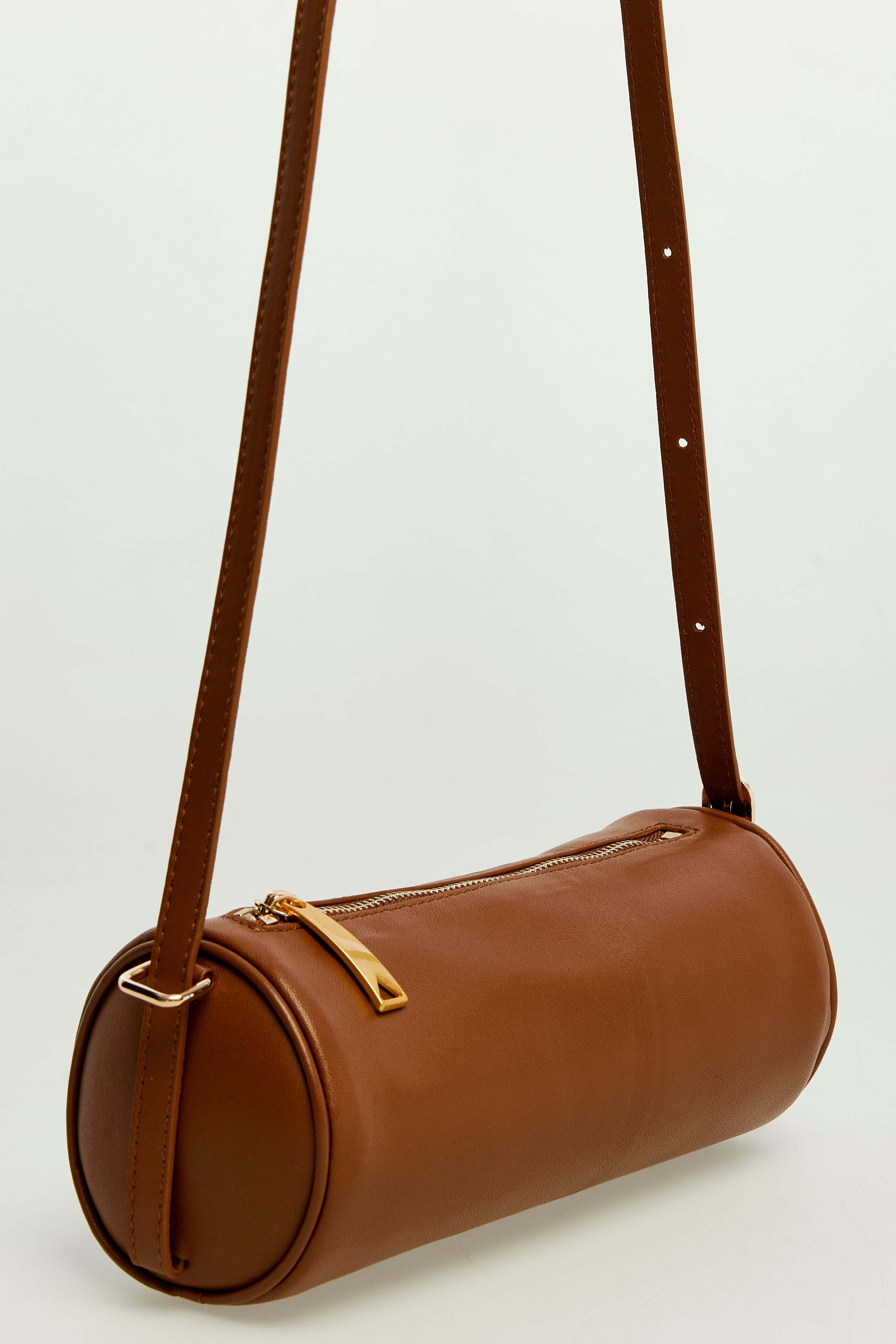 FURNIQ UK LLC Harley Leather Handbag, Alternate, color, 