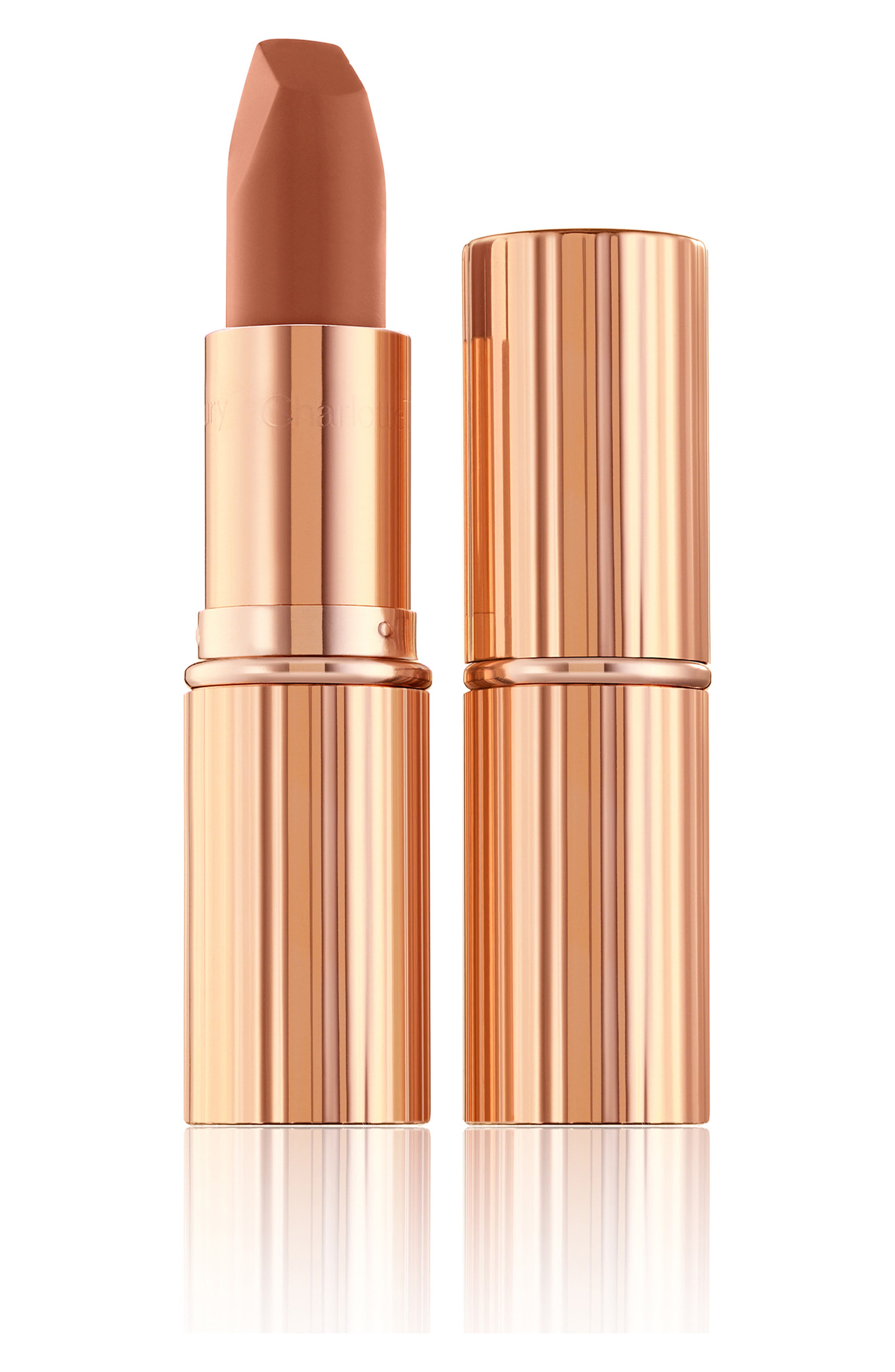 Увлажняющая губная помада Charlotte Tilbury Matte Revolution