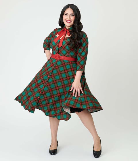 Plus Size Sweetheart Neck Swing Dress