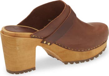 Peleni Block Heel Clog
