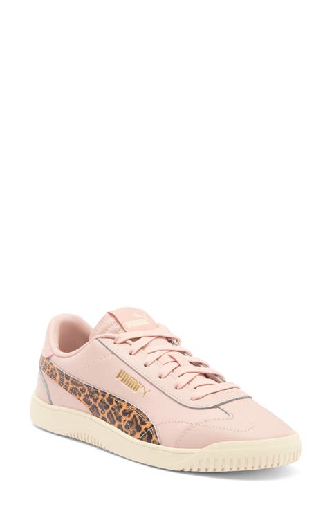 Club 5v5 Leo Sneaker (Women)