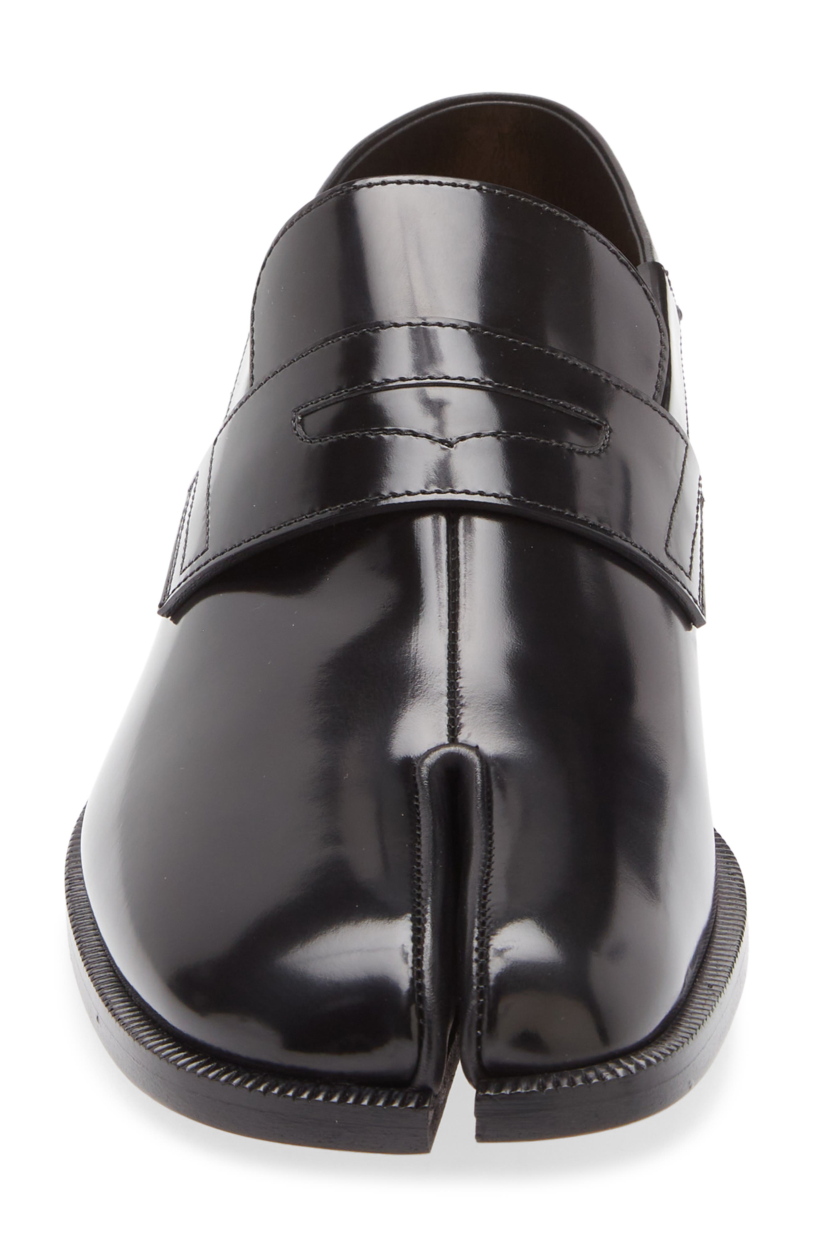 Maison Margiela Tabi Babouche Loafer, Alternate, color, Black