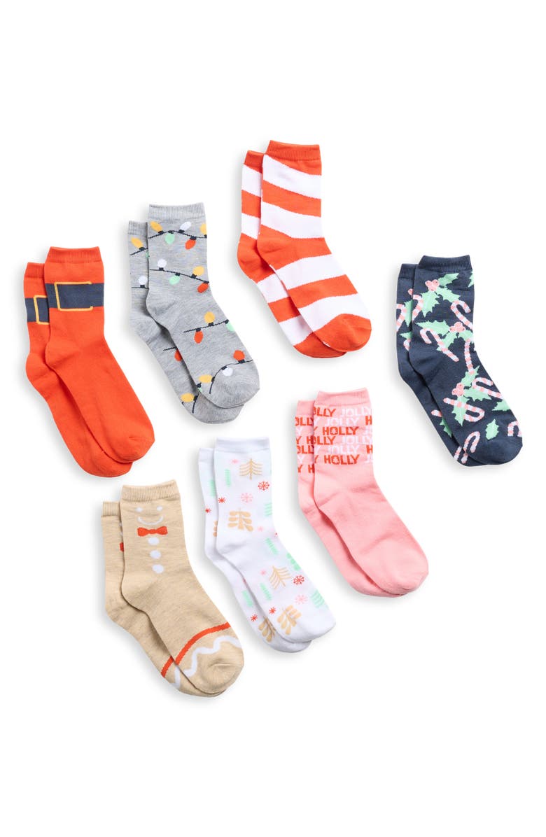 NORDSTROM RACK 7-Pack Days of the Week Socks, Alternate, color, Grey Santa Pack