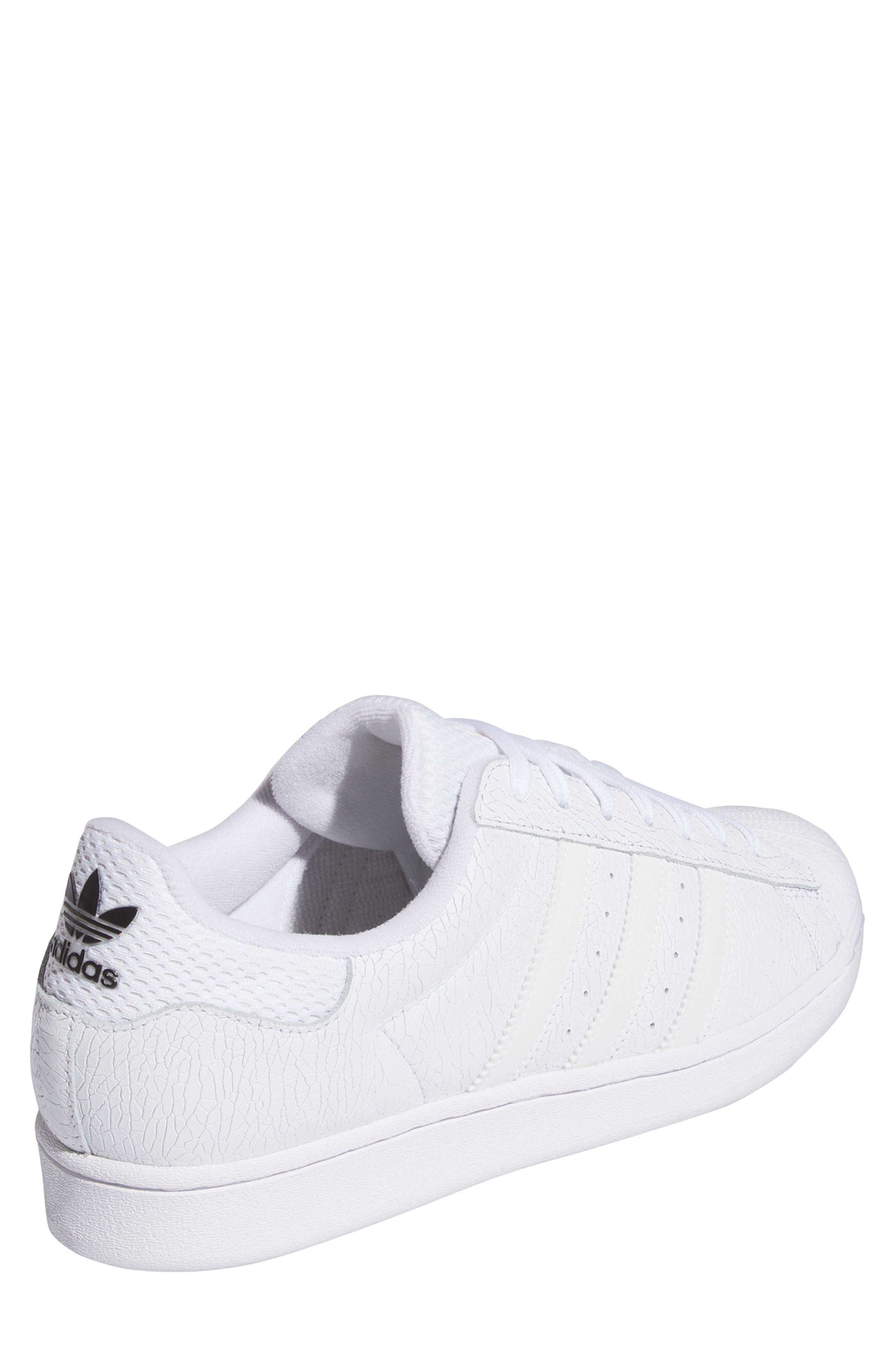 adidas Superstar ADV x Vitoria Low Top Sneaker, Alternate, color, Footwear White