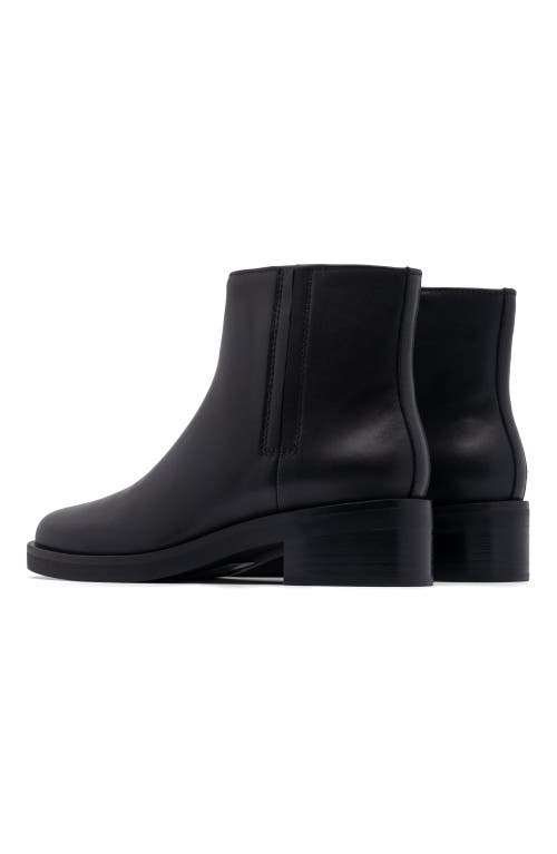 Abeo Traverse Ankle Bootie In Black - Regular