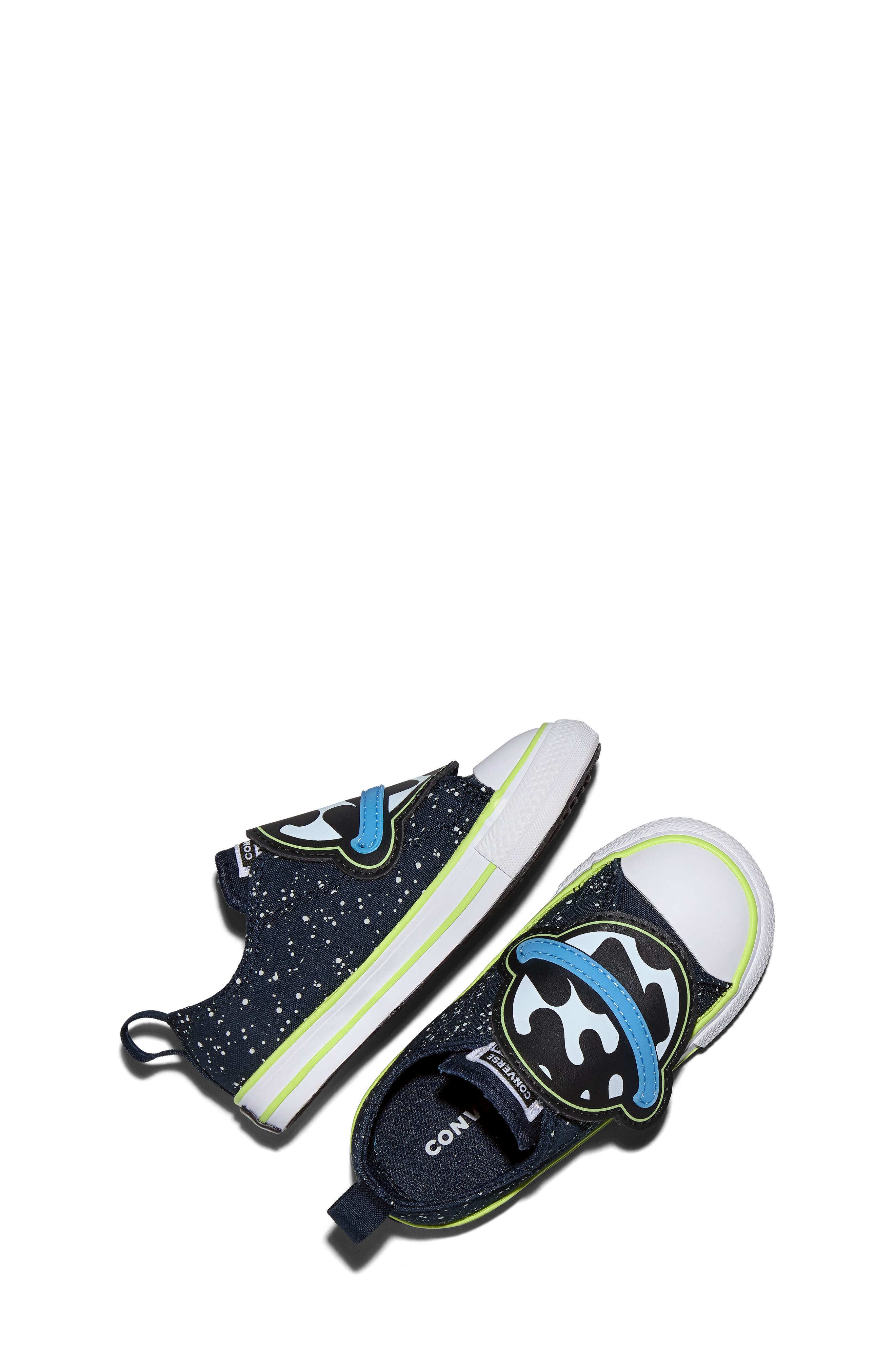Kids' Chuck Taylor All Star One Strap Planet Sneaker, Alternate, color, OBSIDIAN/ NEON MANTIS/ WHITE