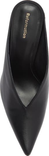 Wei Pointed Toe Pump