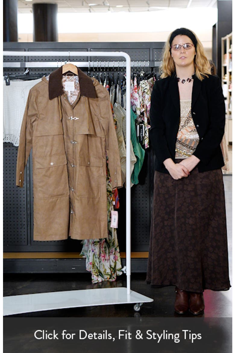 Heritage Hooded Raincoat video