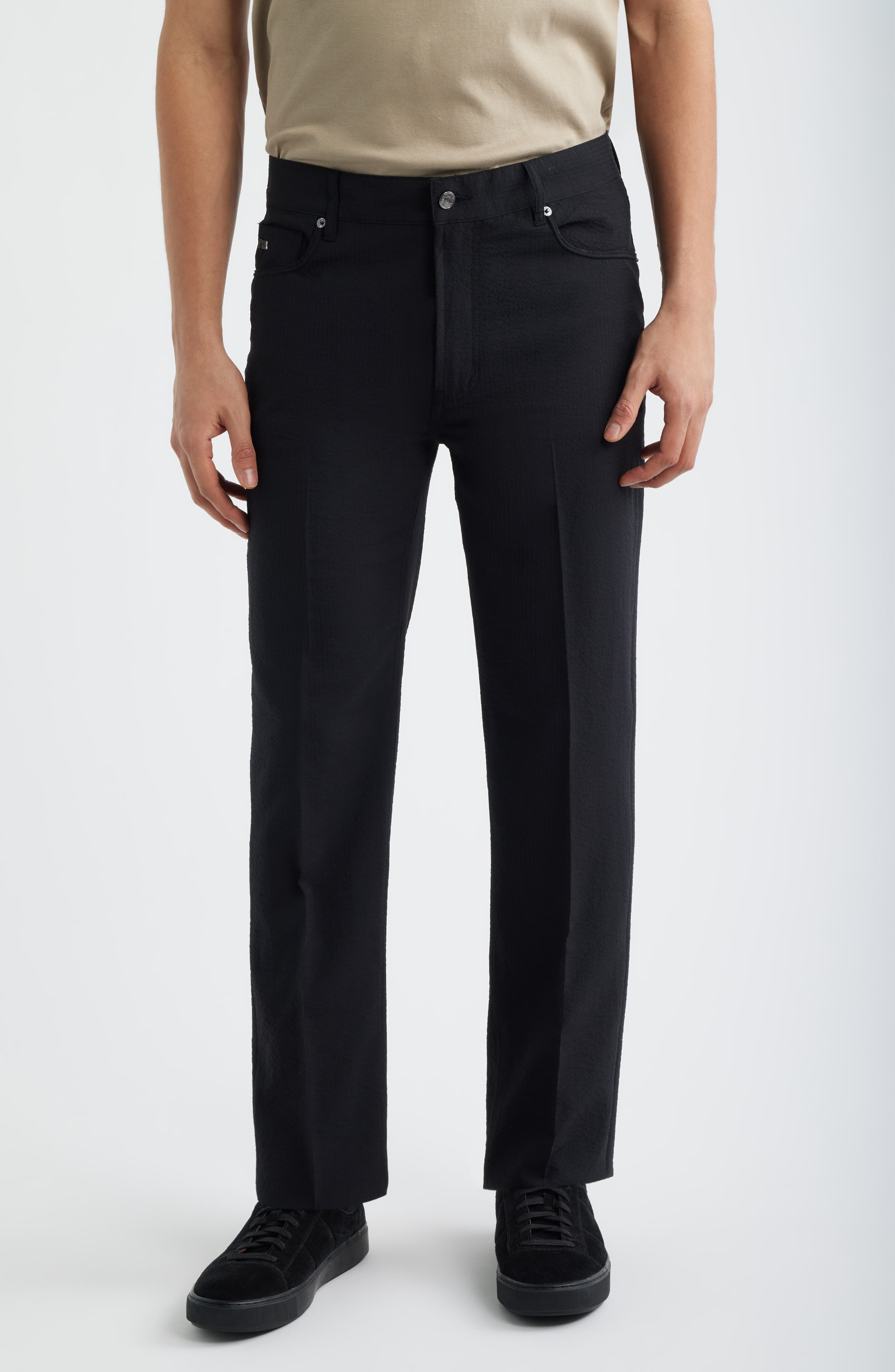 SOLID BLACK