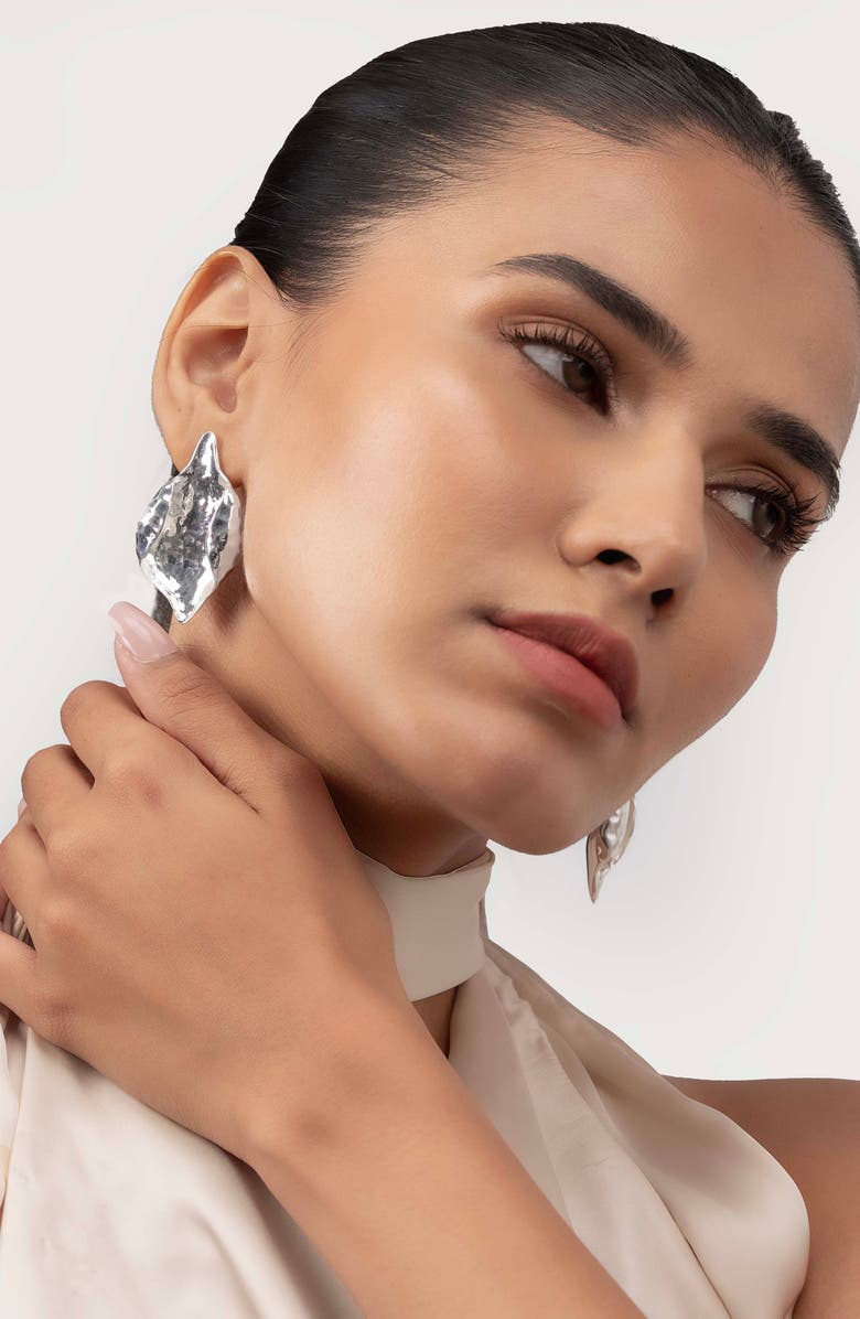 NAVEDA Noa Drop Earrings, Alternate, color, 