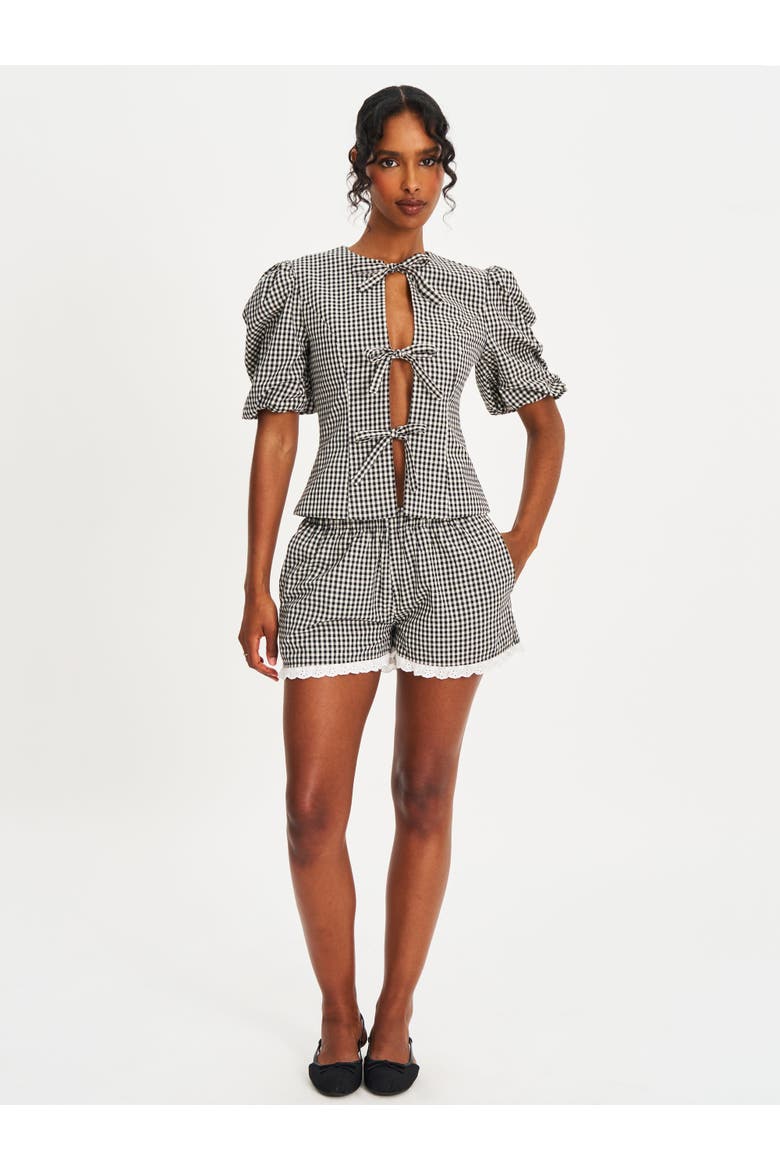 Qusayla Bow Tie Front Gingham Puff Sleeve Top, Alternate, color, Black