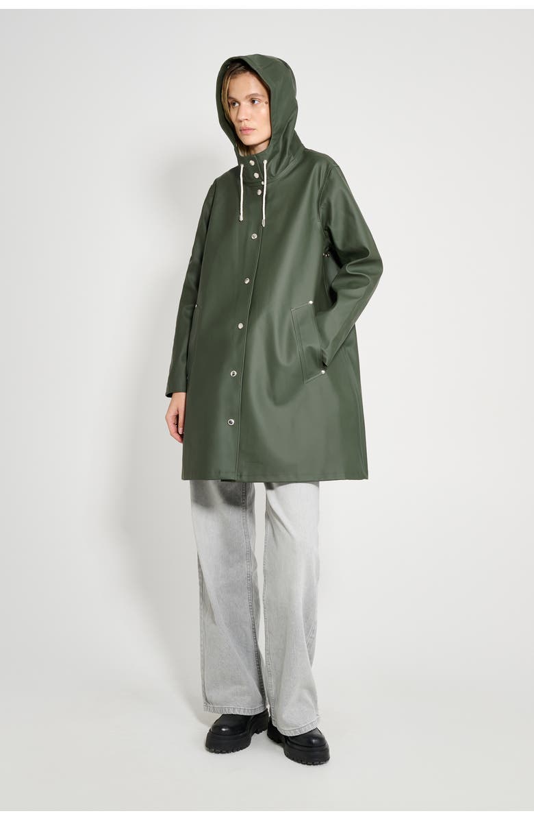 Stutterheim Mosebacke Hooded Long Sleeve Raincoat, Alternate, color, Green