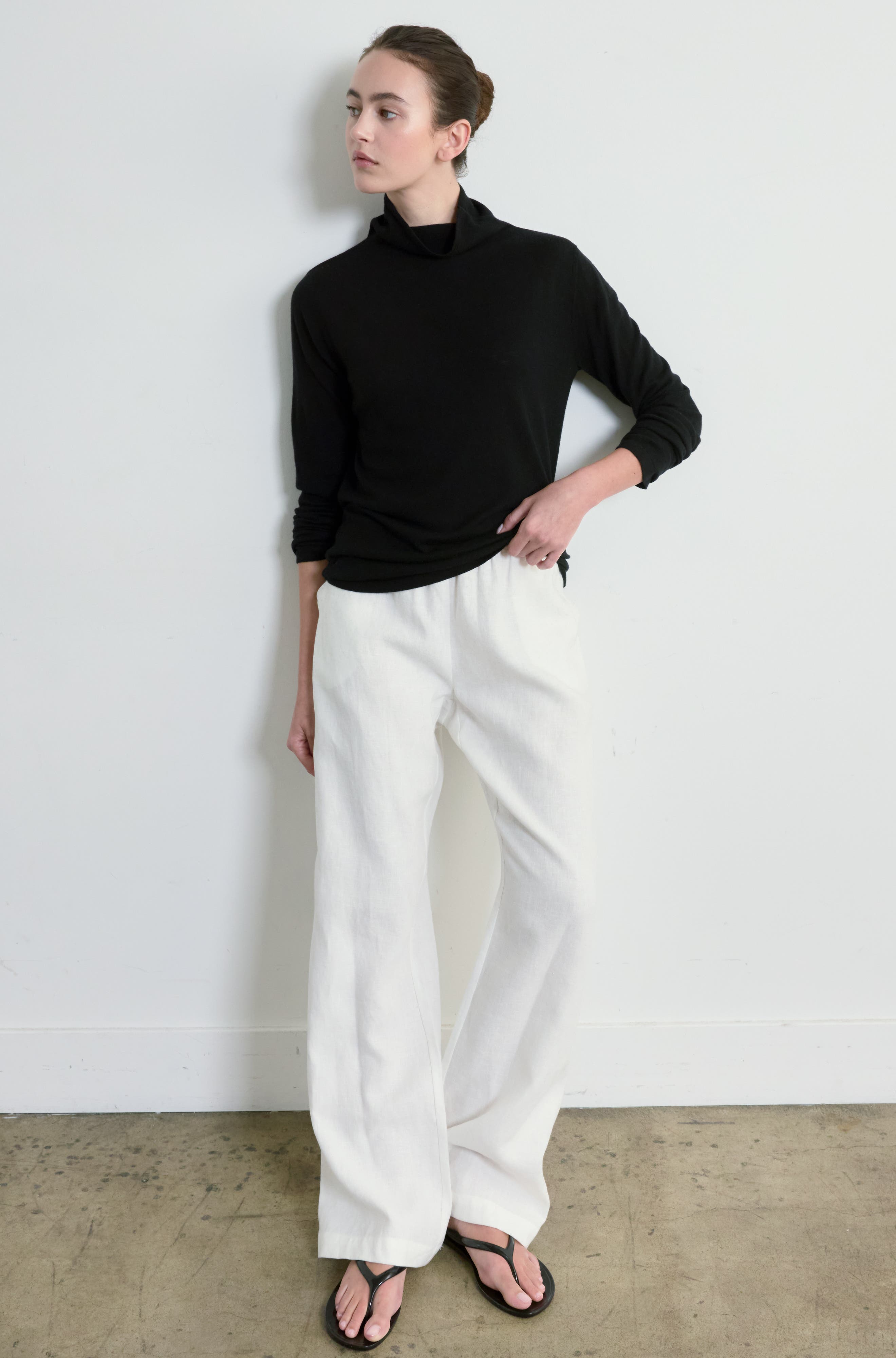 Funnel Wool/Cash Turtleneck
