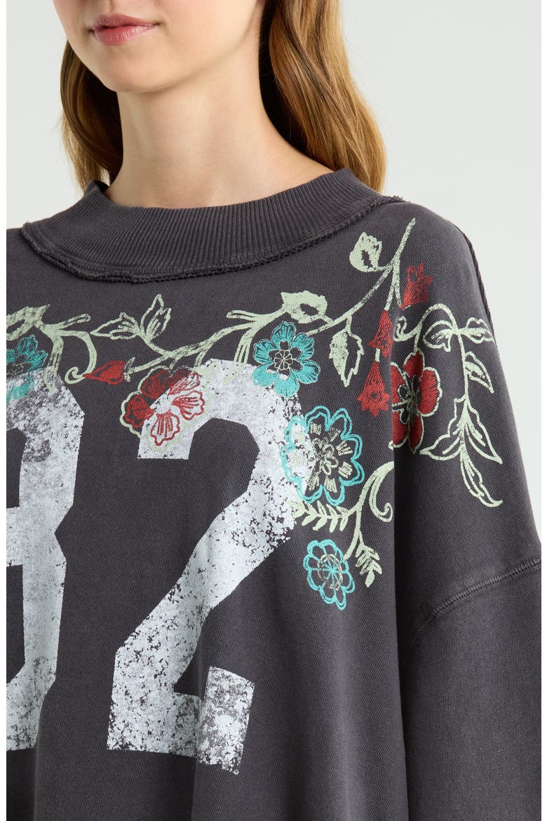 We The Free Palm Spring Turtle Graphic Sweatshirt, Alternate, color, WASHED BLACK COMBO