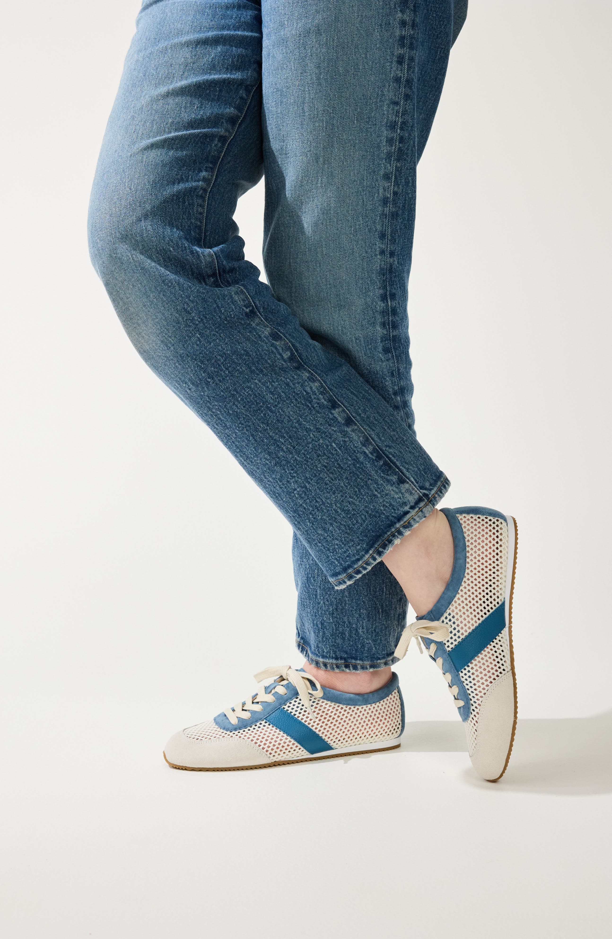 Kiah Sneaker, Alternate, color, CREAM