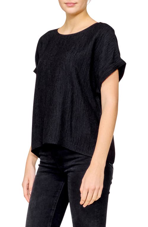 Melloday Cuffed Short Sleeve Plissé Top In Black