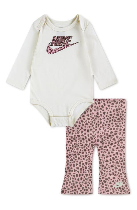 Wild Warmth Long Sleeve Bodysuit & Pants Set (Baby)