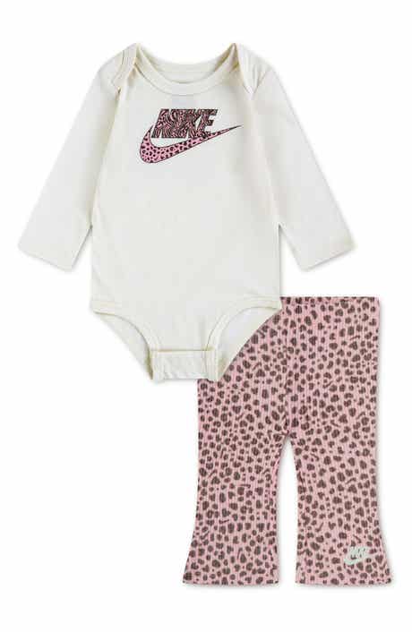 Nike Wild Warmth Long Sleeve Bodysuit & Pants Set