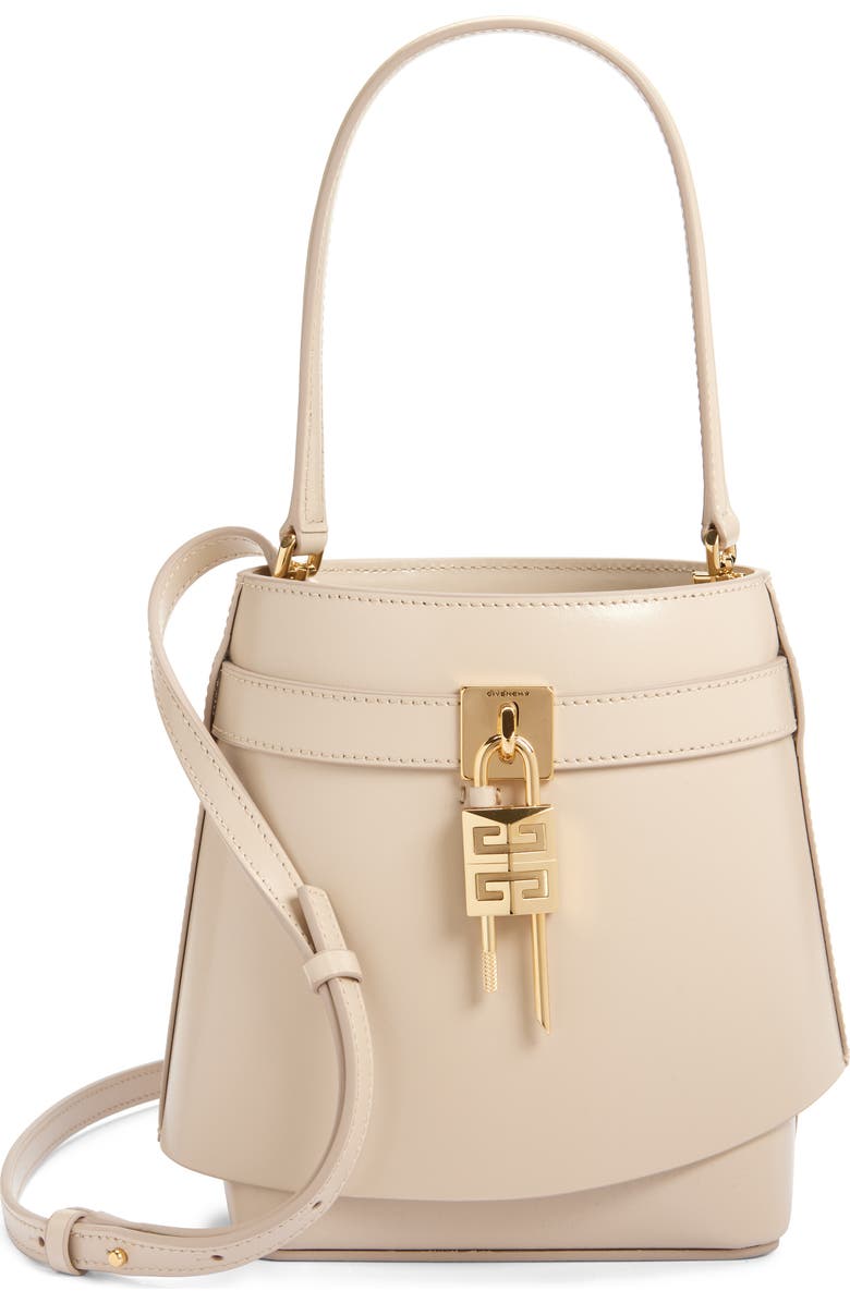 https://n.nordstrommedia.com/it/ab6bb0b6-3513-40d5-9cd1-c5d17adf3fca.jpeg?crop=pad&trim=color&w=780&h=1196