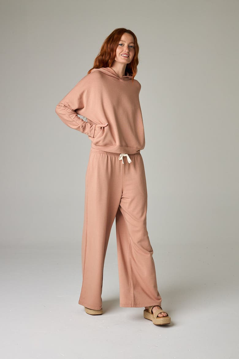 Baikal Eco-Luxe Fleece Dolman Crop Hoodie - Cloud-Soft Comfort, Alternate, color, Desert Sand