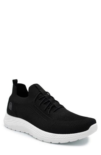 Akademiks Flux Slip-on Sneaker In Black
