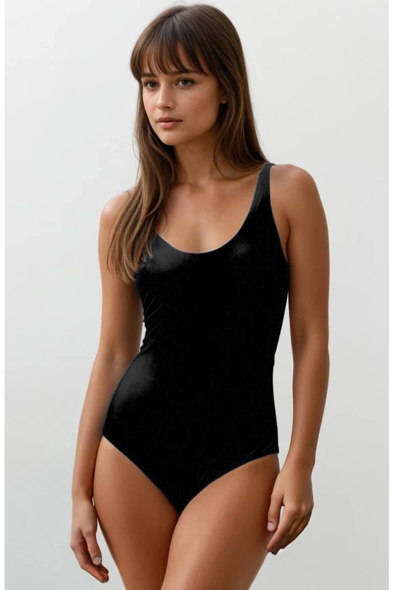 Mila One-Piece Swimsuit With Built-In Bra and Tummy Control, Main, color, Black