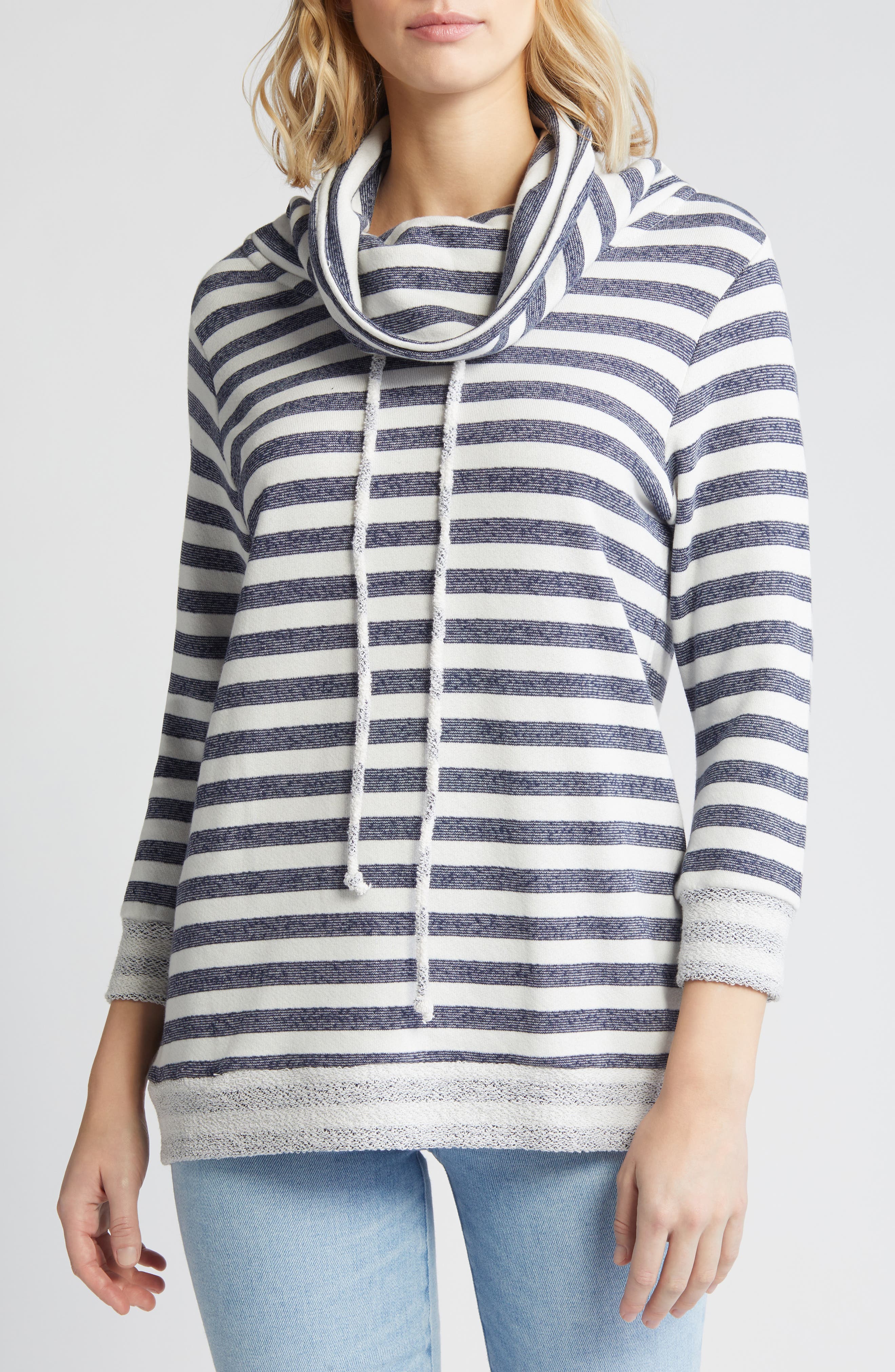 selected NAVY WHITE