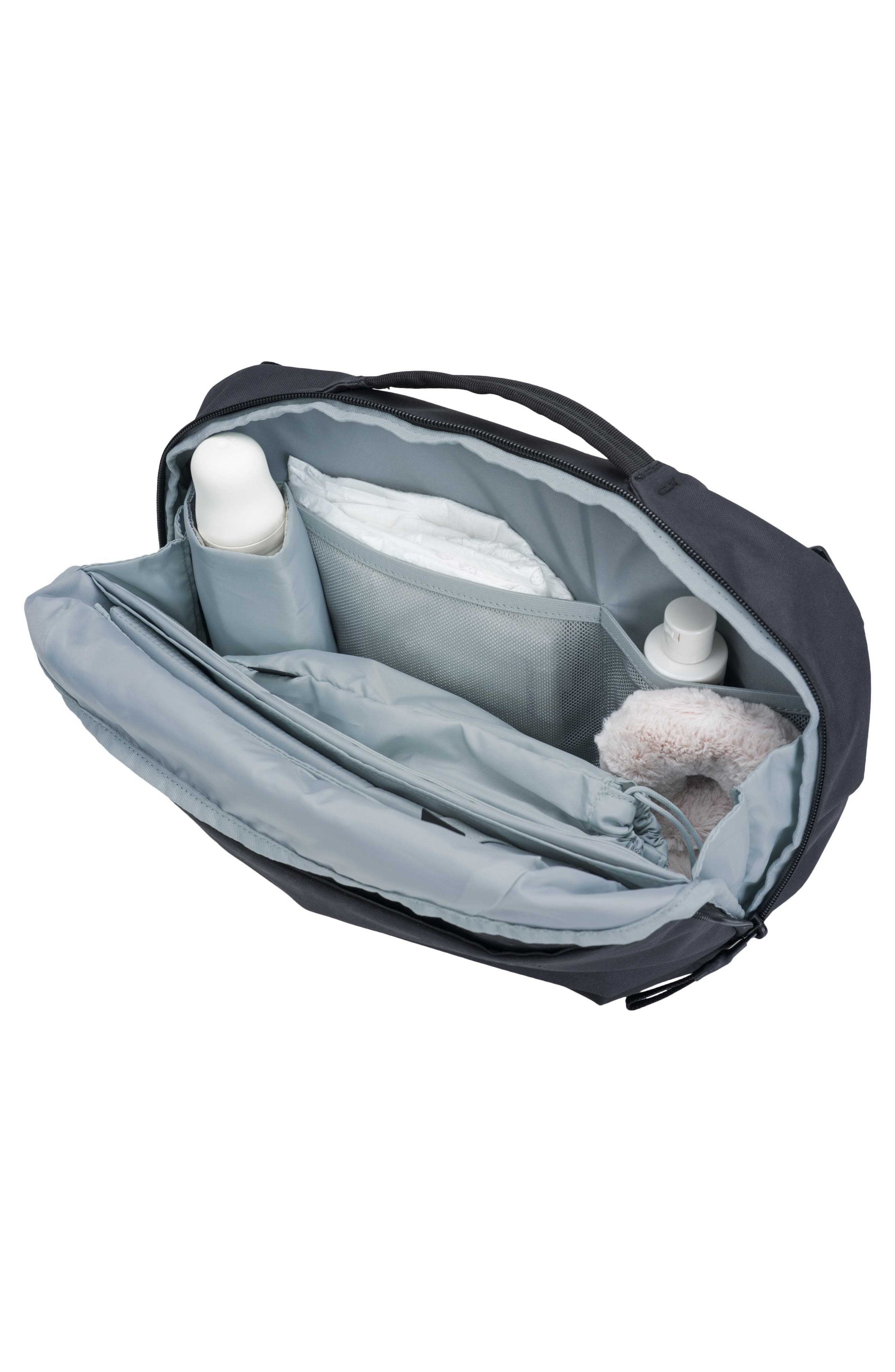 Thule AION CHANGING BAG, Alternate, color, Black